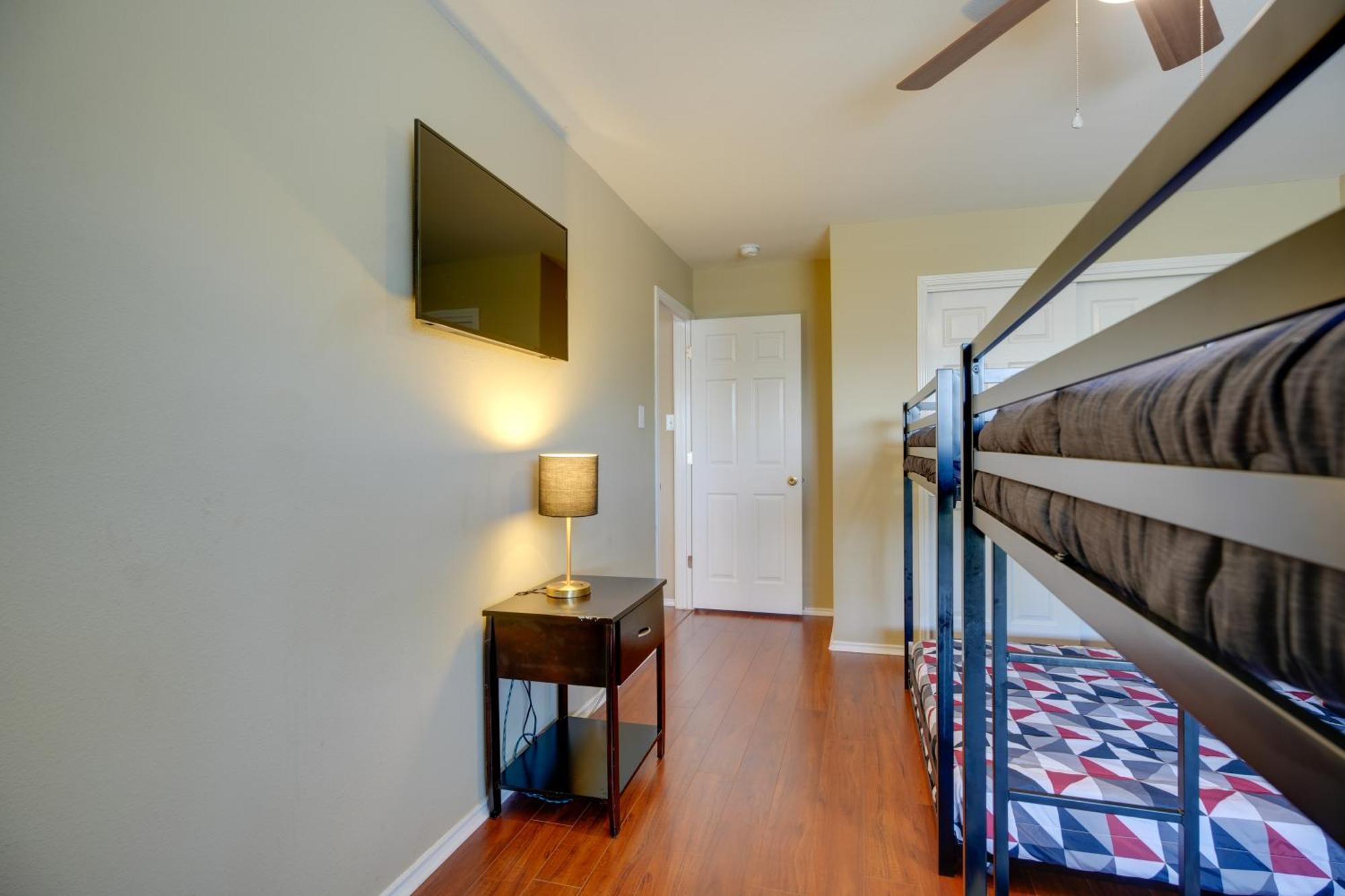 San Antonio Home With Pool Access Near Lackland Afb Esterno foto