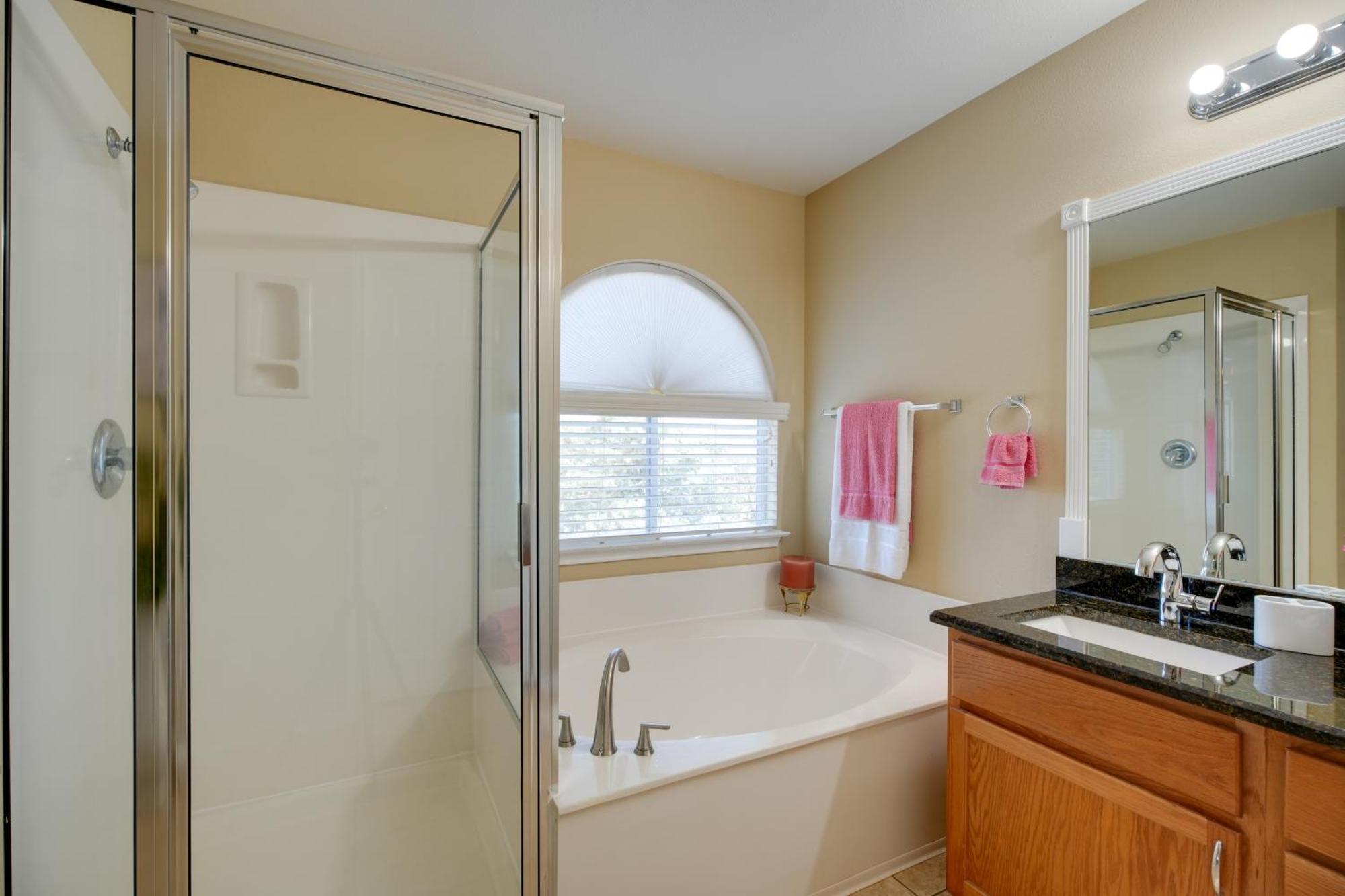 San Antonio Home With Pool Access Near Lackland Afb Esterno foto