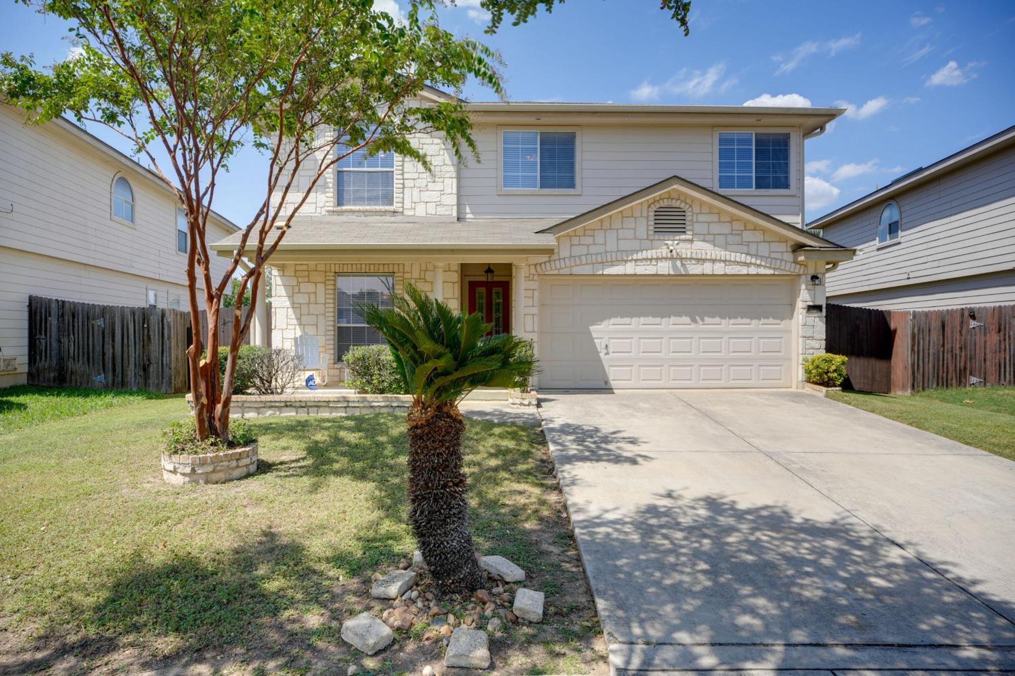 San Antonio Home With Pool Access Near Lackland Afb Esterno foto